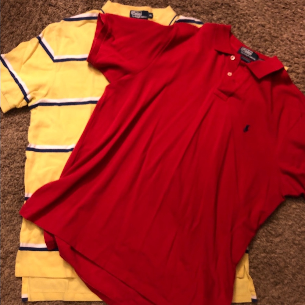 2 Men’s XL Polos